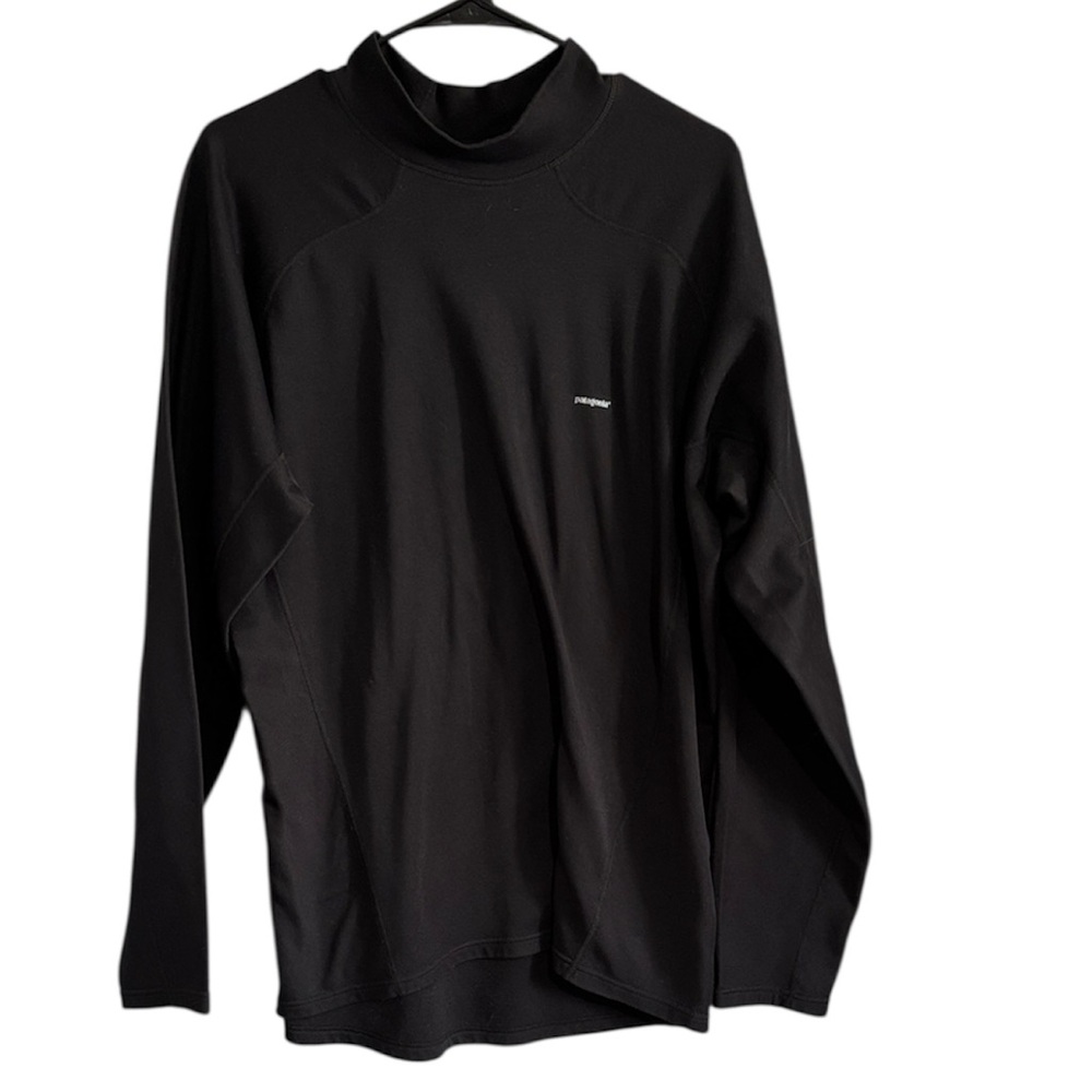 Patagonia Black Long-Sleeve performance base layer